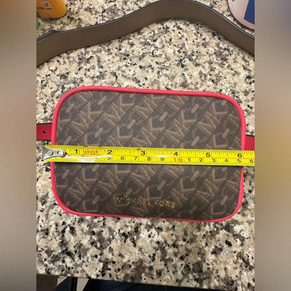 Michael Kors Brown and Red Belt Bag NWT - Picture 2 of 6